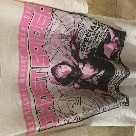 Gwen Stacy GHOST SPIDER tee - Picture 2 of 4
